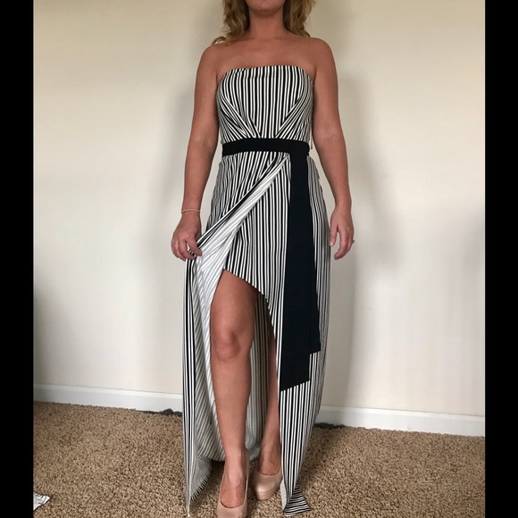 Gorgeous Halston Dress          NWT - Picture 2 of 8